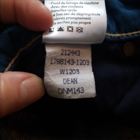 Blank NYC Denim Shorts - Picture 6 of 6